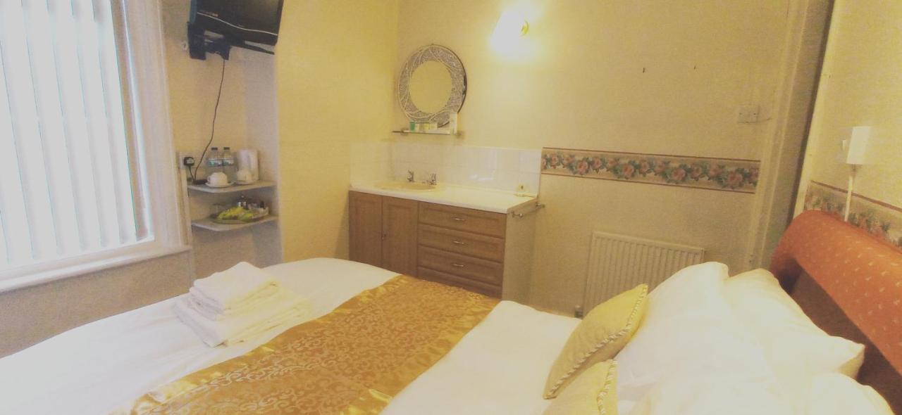 Lily Hotel بلاكبول المظهر الخارجي الصورة