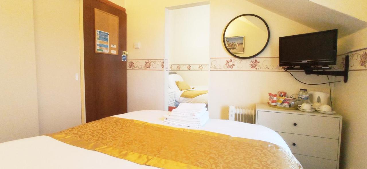 Lily Hotel بلاكبول المظهر الخارجي الصورة
