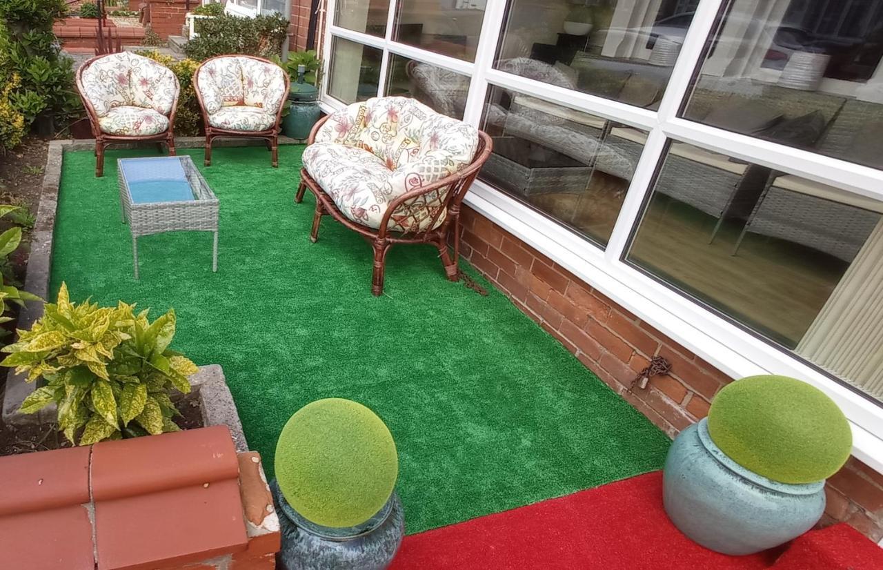 Lily Hotel بلاكبول المظهر الخارجي الصورة